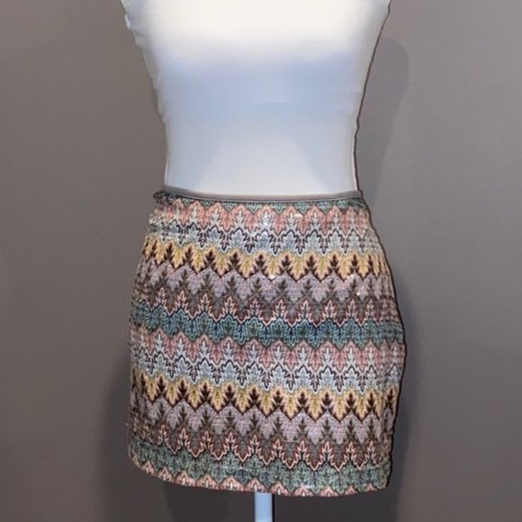 HUGO BOSS Multi-Color Chevron Sequin Mini Skirt - Picture 1 of 11
